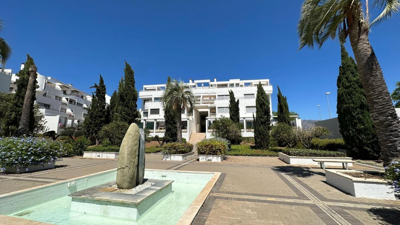Vitania Resort La Cala Apartment Малага Екстериор снимка